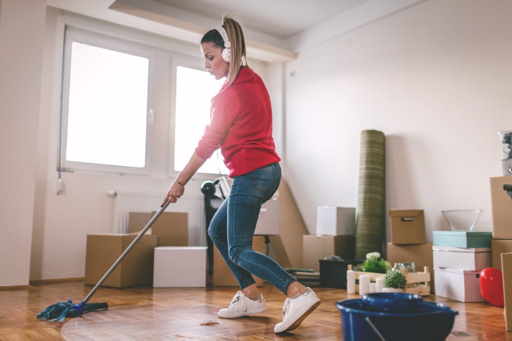 House moving in cleaning