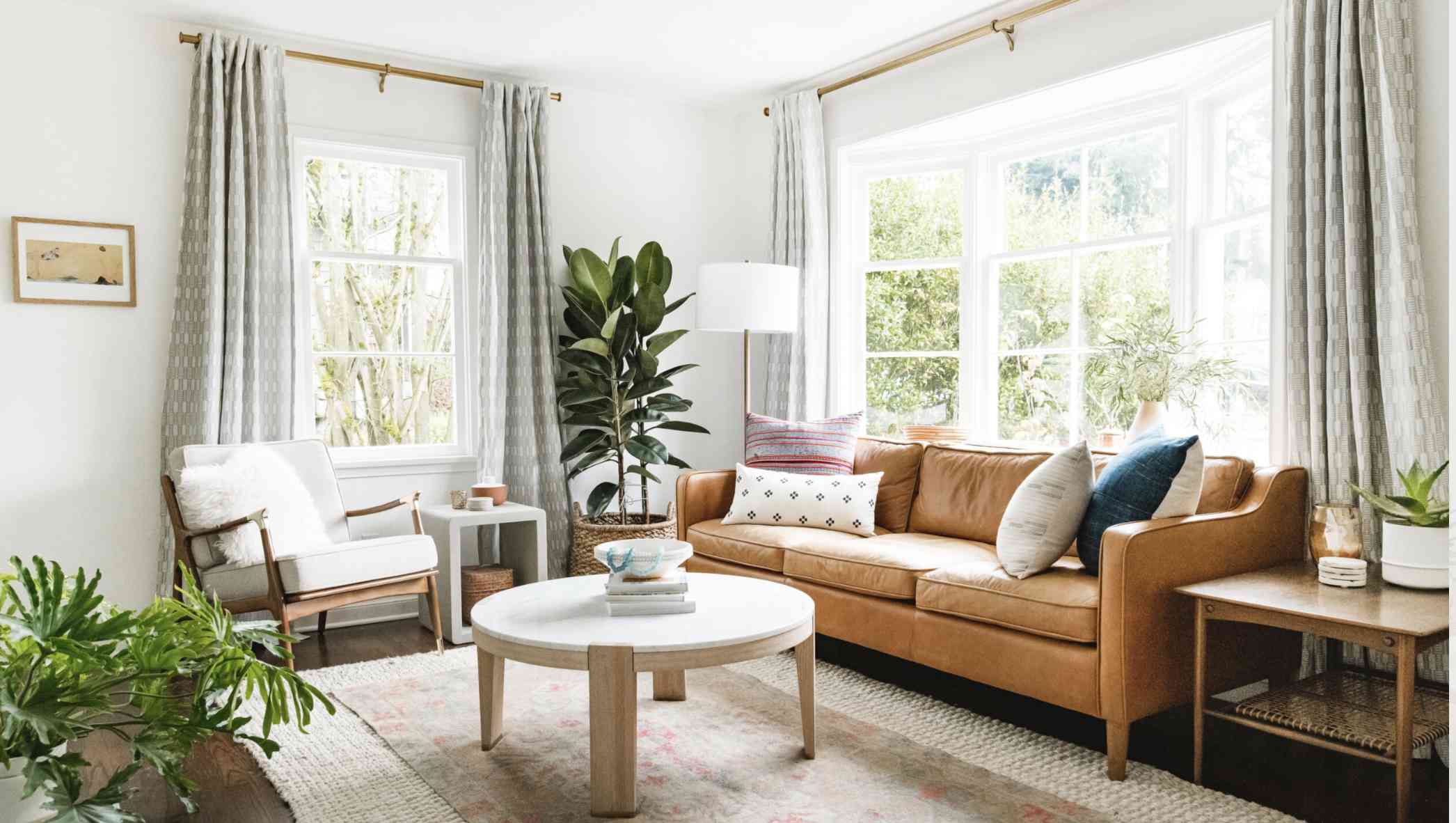 Major Factors To Consider When Buying A Leather Couch